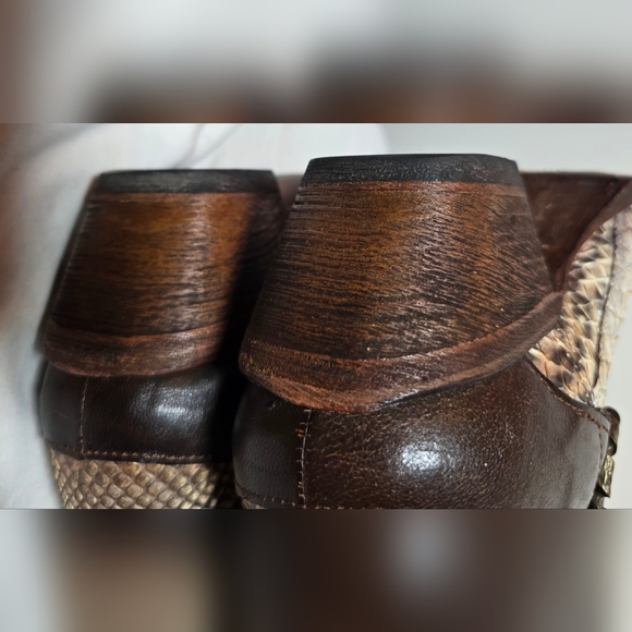 Corral Vintage Boots Snakeskin, Leather Brown 8 1/2 - Picture 8 of 10